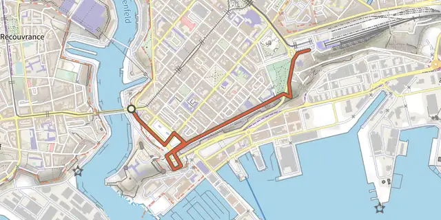 The Balade urbaine Penfeld à la gare track on the IGN map