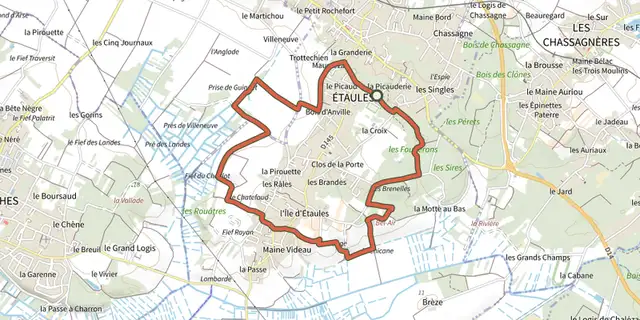 The Pr21 - L'Ile d'Etaules track on the IGN map