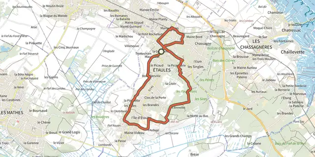The Detours Etaules track on the IGN map