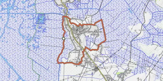 The Les Chaussées track on the OpenTopoMap map