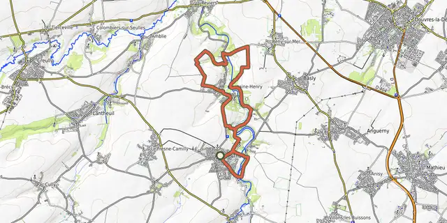 The Sur les rives de la Mue track on the OpenTopoMap map