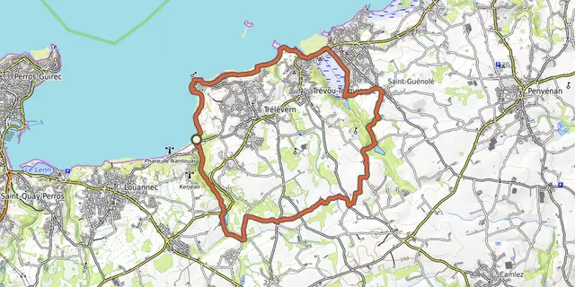 The Mer et vallées de Trélévern au Trévou track on the OpenTopoMap map
