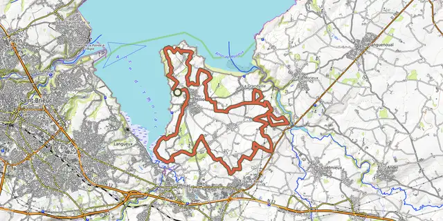 The Circuit VTT n°22 - Hillion (bleu) track on the OpenTopoMap map