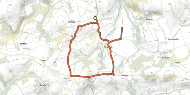 The Circuit des menhirs track on the OpenTopoMap map