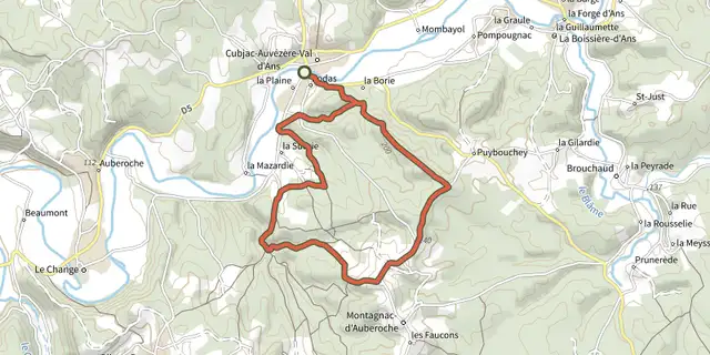 The Boucle des Quatres Paroisses track on the IGN map