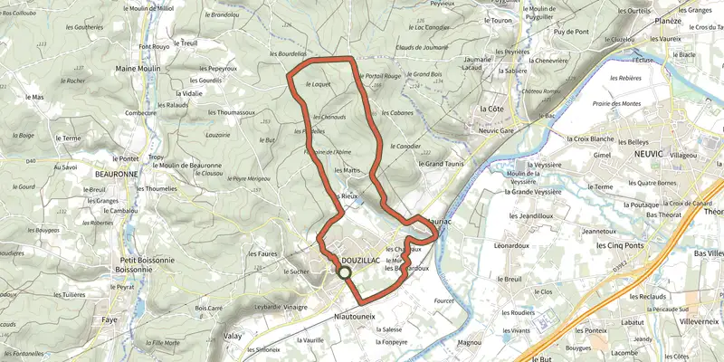 Map of the Boucle du Château de Mauriac track on the IGN map, with the start and numbered waypoints