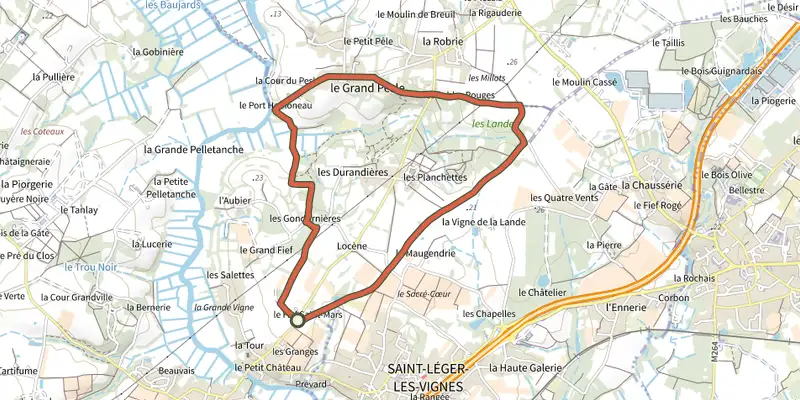 Map of the Les Sables Rouges track on the IGN map, with the start and numbered waypoints
