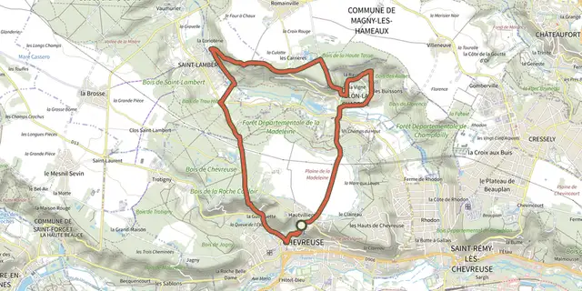 The Jean Racine côté Château de la Madeleine track on the IGN map