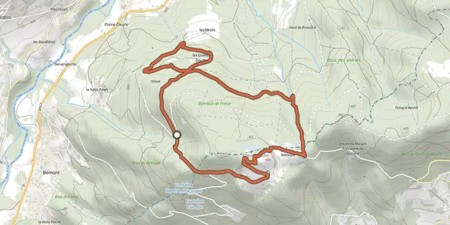 The Sentier Xavier Thiriat track on the IGN map