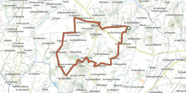 The circuit Pierres et Nature track on the IGN map