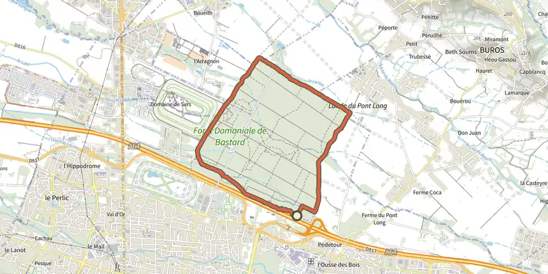 Carte du tracé de Sentier du tour du bois sur le Plan IGN, départ et points de passage numérotés