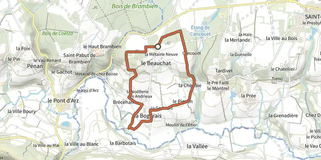 The Petit Circuit de la Chapelle de la Bogeraie track on the IGN map