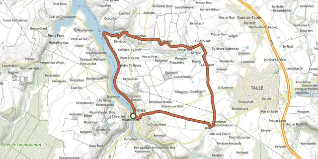 The Circuit de la Penzé track on the IGN map