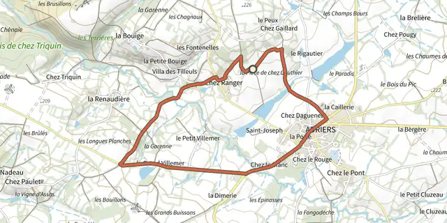 The Les Chaumes du Chapître - circuit n°3 track on the IGN map