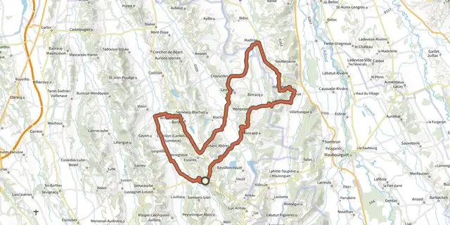 The Châteaux et vignobles du Madiran track on the IGN map