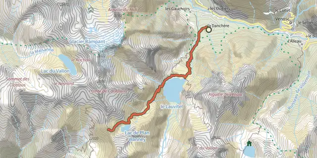 The Plan Vianney lake and the Périer gap track on the IGN map