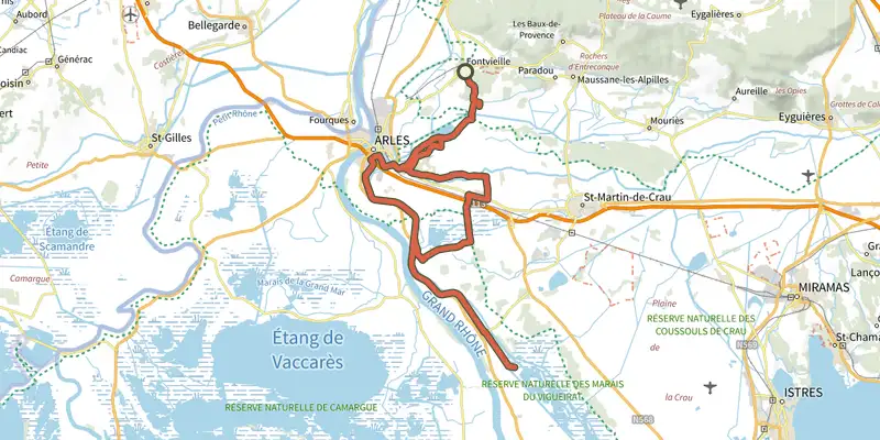 Map of the Fontvielle - Des Alpilles à la Camargue à vélo track on the IGN map, with the start and numbered waypoints