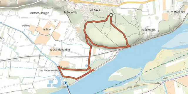 The Between the scrubland and the Durance river track on the IGN map