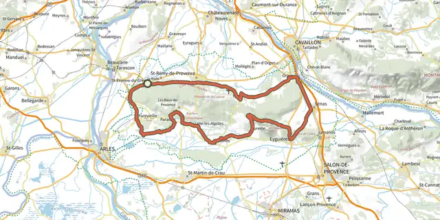 Tracé de Le tour des Alpilles à vélo en 3 jours sur le Plan IGN