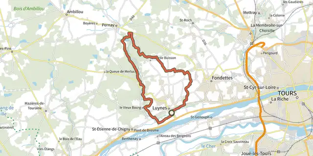 The Sentier Grande Boucle track on the OpenTopoMap map