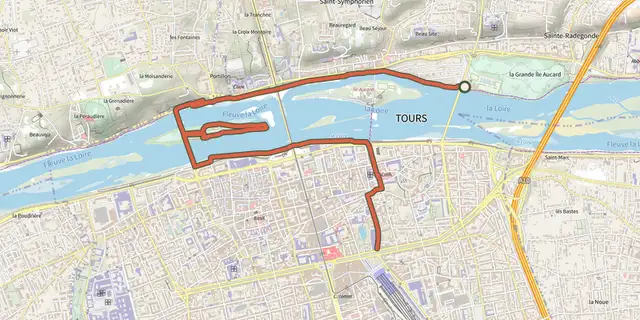 The Sentier bord de Loire track on the IGN map